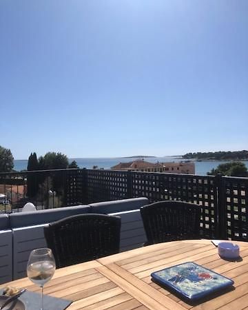 Penthouse Exceptional Sea View Apartment Медулин Екстериор снимка