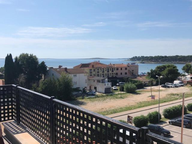 Penthouse Exceptional Sea View Apartment Медулин Екстериор снимка